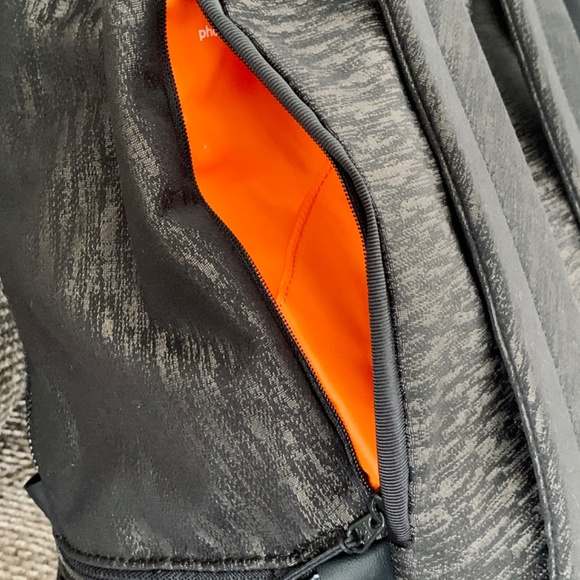 🍋Lululemon City Adventurer Backpack 17L NWT!! - Picture 4 of 8